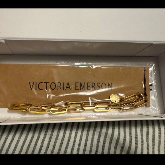 Victoria Emerson Paperclip style Necklace - Picture 2 of 2